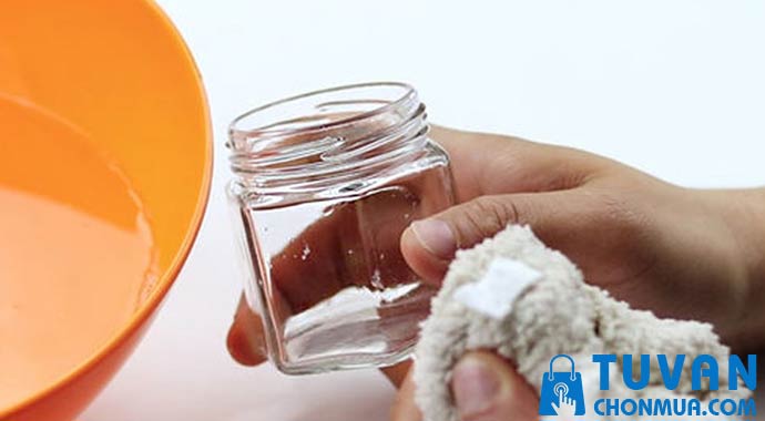 lau sạch miệng chai khi dùng xong lau sạch miệng chai khi dùng xong